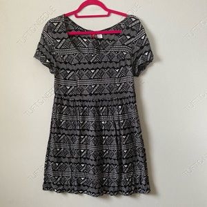 H&M casual dress size 6